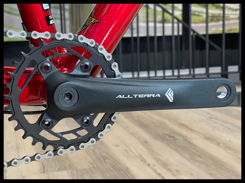 GT Avalanche Elite 29 RED 2023-4