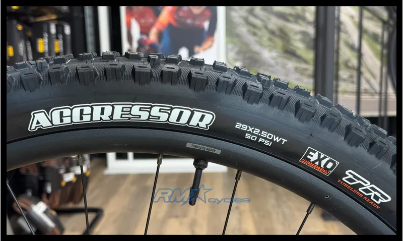 Liv Lurra 29 2 Small Sea Sparkle 2023-7