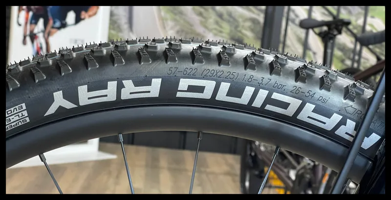 Cannondale Scalpel HT Hi-Mod Ultimate 29er Unisex Tinted Red Large 2023-9