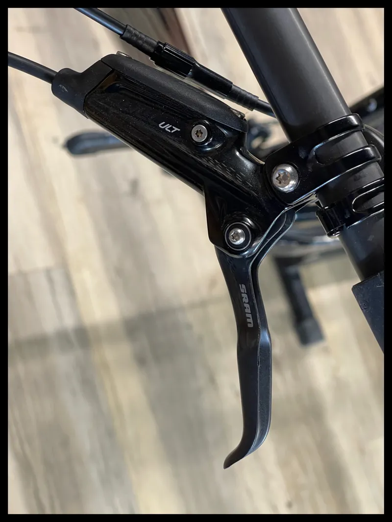 Cannondale Scalpel HT Hi-Mod Ultimate 29er Unisex Tinted Red Large 2023-13