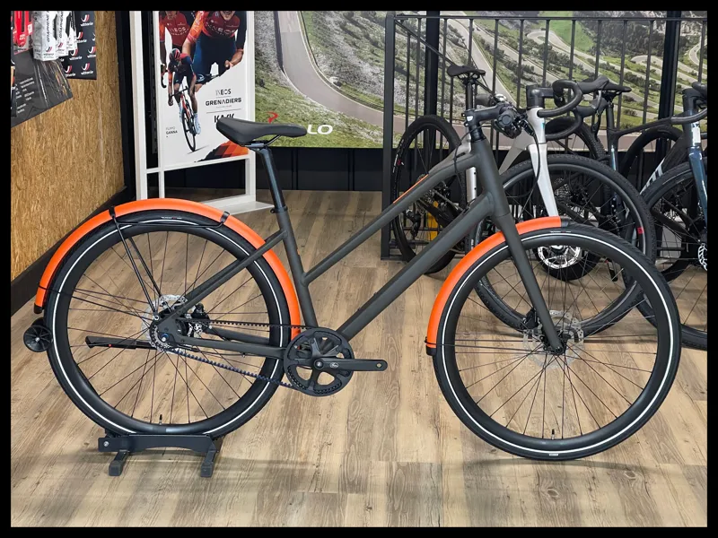 BMC 257 AL THREE ST Nexus 8 Anthracite 2023