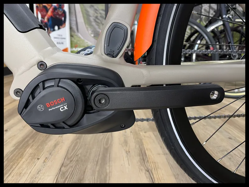 BMC 257 Urbanchallenge AMP AL TWO Deore Performance CX Large Powder Sand 2023-5