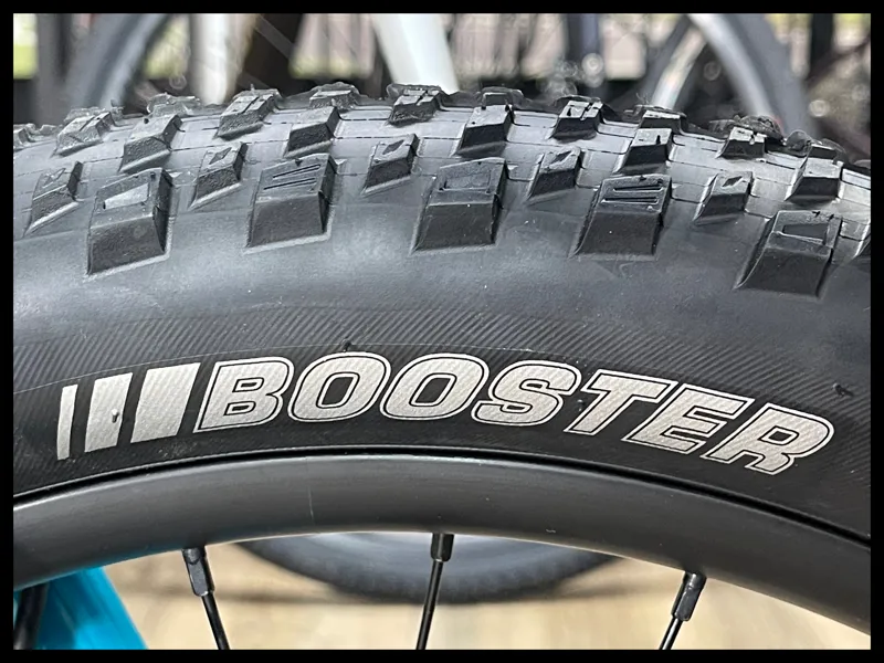 BMC TWOSTROKE AL 20 V2 X4 1X8 MTB BIKE: TURQOISE/BLACK/WHITE 20 2023-8