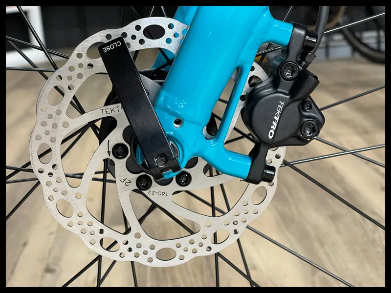 BMC TWOSTROKE AL 20 V2 X4 1X8 MTB BIKE: TURQOISE/BLACK/WHITE 20 2023-6