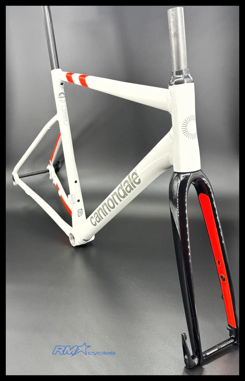 Cannondale CAAD13 Disc 700 Chalk 2023