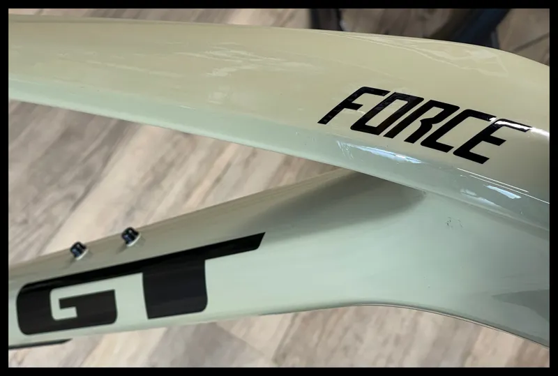 GT Force Carbon Elite 29 Tan Unisex Medium 2023 Ex-Demo-3