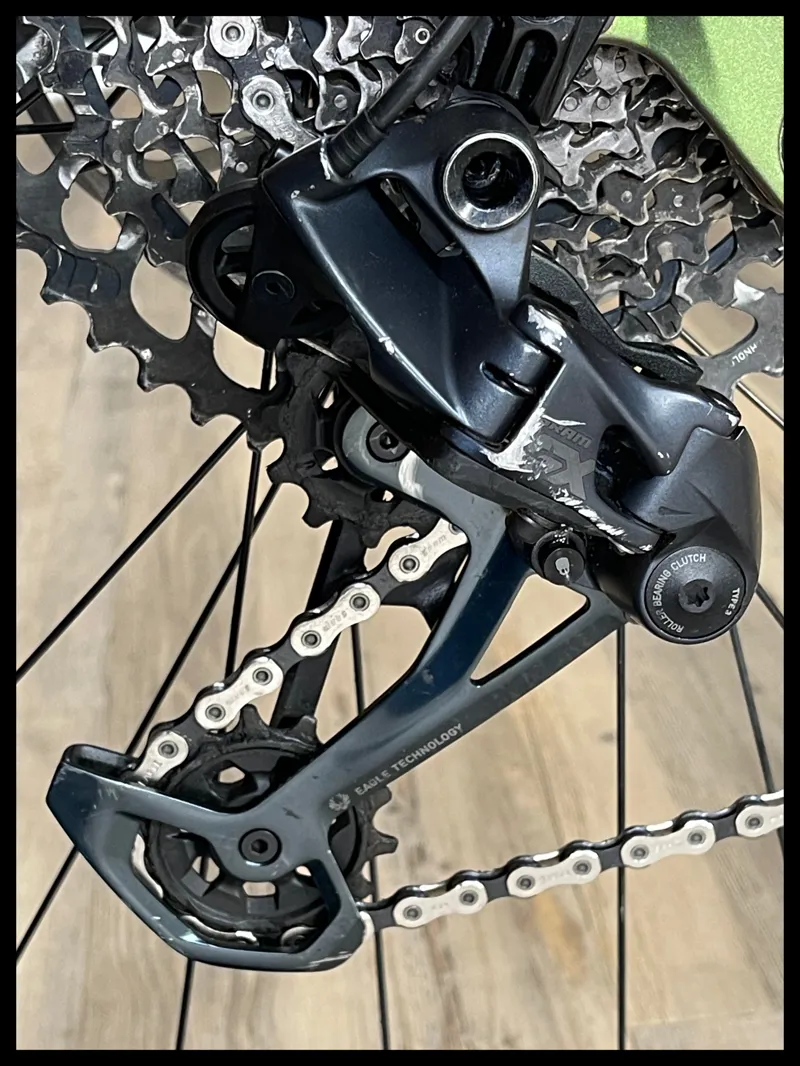 CANNONDALE JEKYLL 1 Beetle Green Medium 2023 Approved Used-3