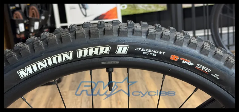 Giant Glory Advanced M/L Gloss Shoreline 2023-2