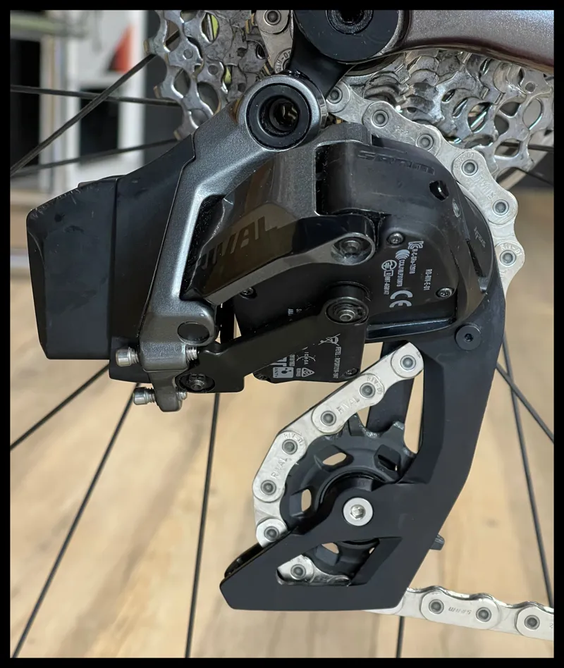 Giant Propel Advanced 1 Orion Nebula M-Large 2023 Approved Used-2