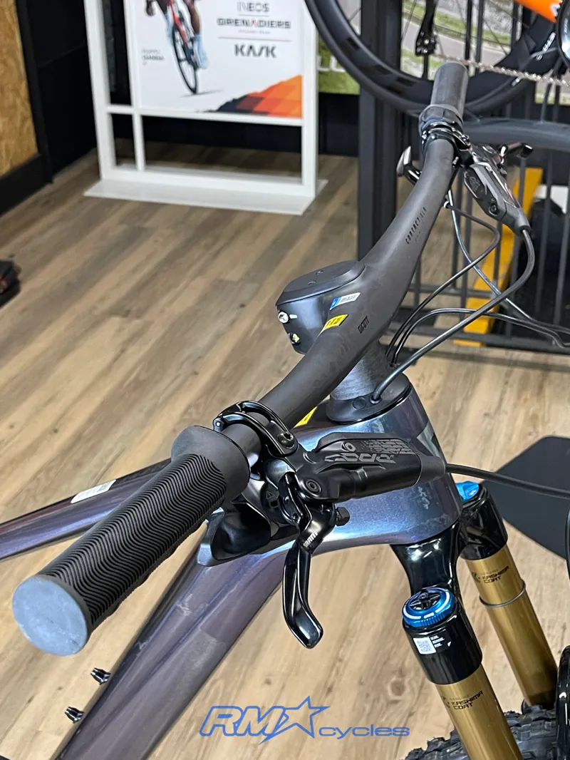 Giant Trance X Advanced E+ Elite 1 25km/h M Blue Dragon Fly Ex-display -3