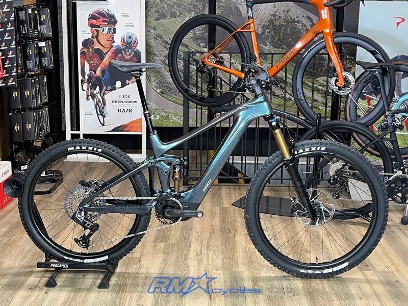 Giant Trance X Advanced E+ Elite 1 25km/h M Blue Dragon Fly Ex-display 