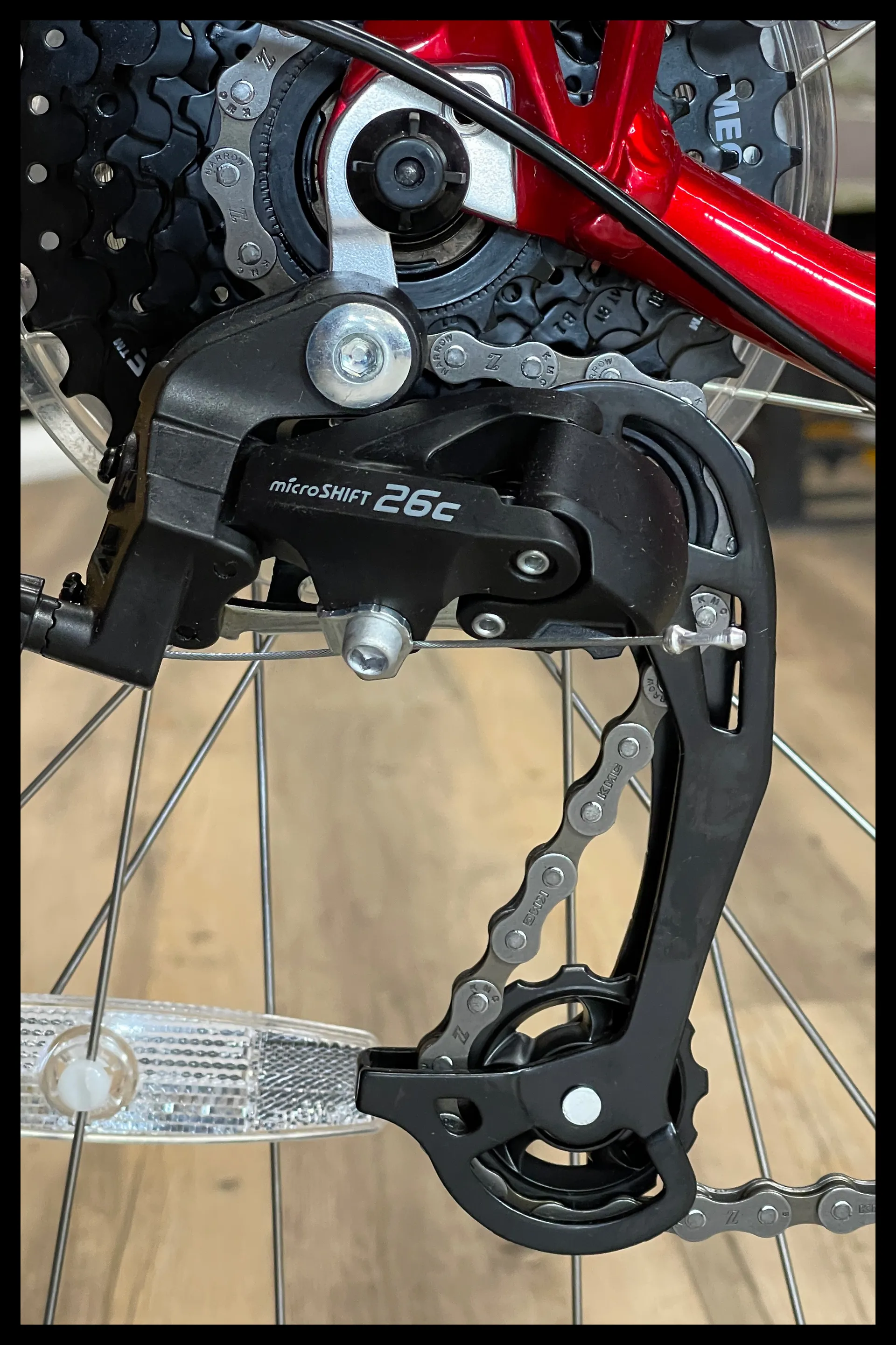 2023 GT Aggressor Sport Mens Alloy MTB in Red