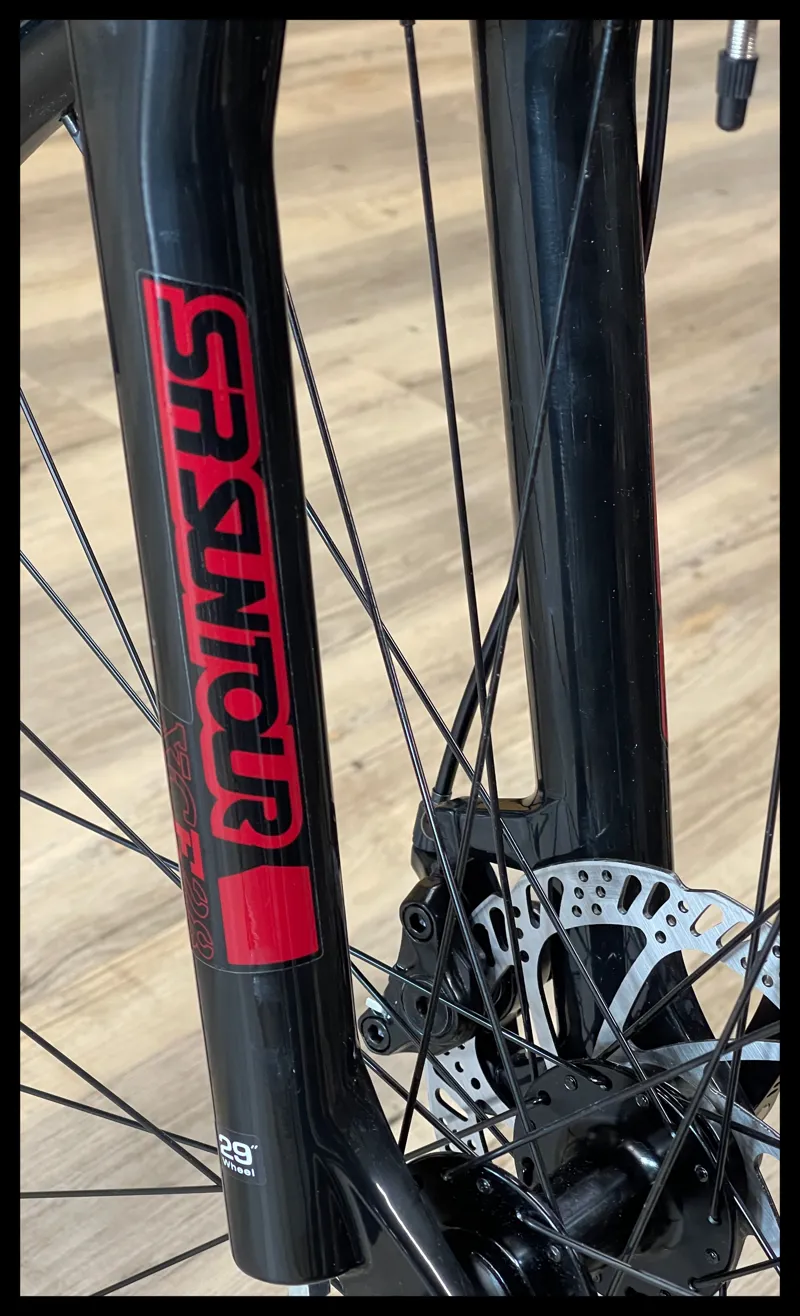 GT Aggressor Sport Small Red 2023-3