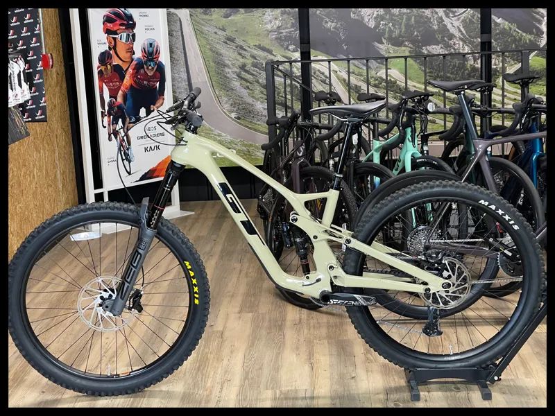 GT Force Crb Elite 29er Unisex TAN Medium 2023 Upgraded Ex-Demo-1