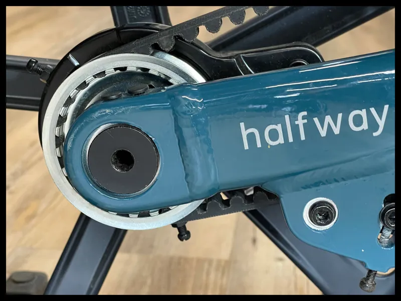 Momentum Halfway Folding Bike 16 inch in Olive Green 2023-3