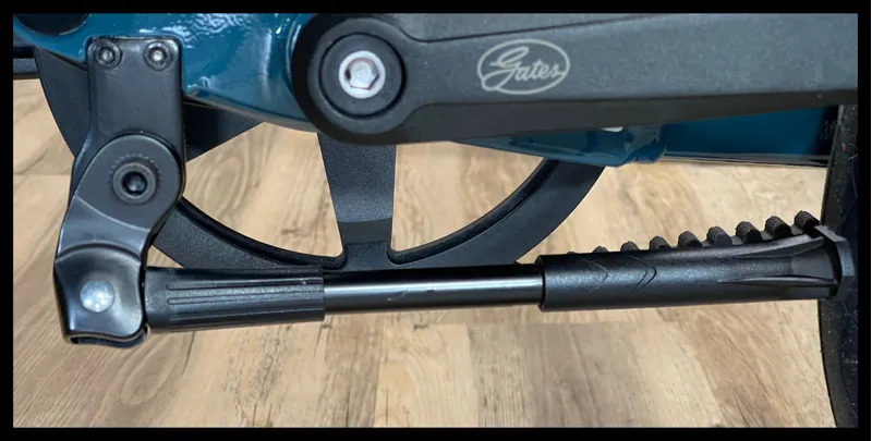 Momentum Halfway Folding Bike 16 inch in Olive Green 2023-7