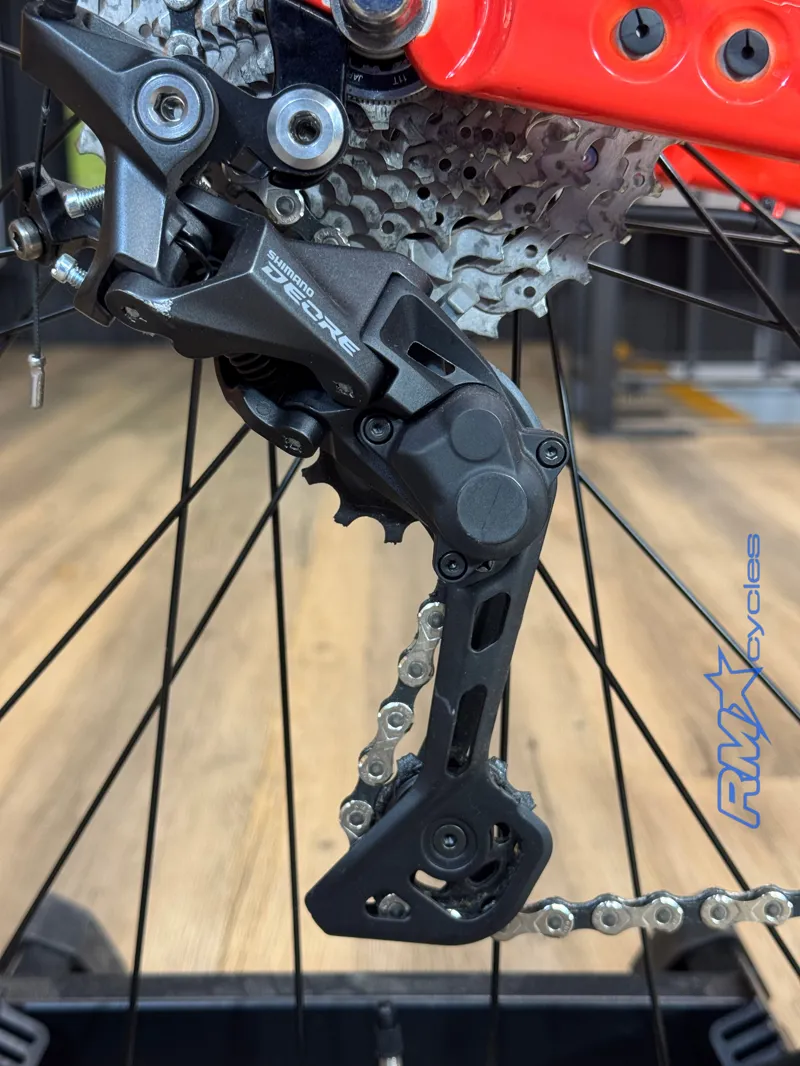 Momentum Voya E+ 3 Medium Tequila Sunrise eCity Bike Approved Used-4
