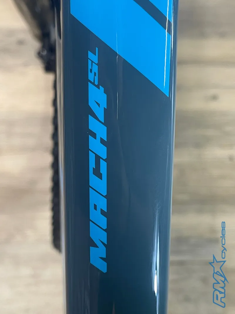 Pivot Mach 4 SL Pro XT/XTR w/120mm Fork Grey Medium Mountain Bike Ex-display-2
