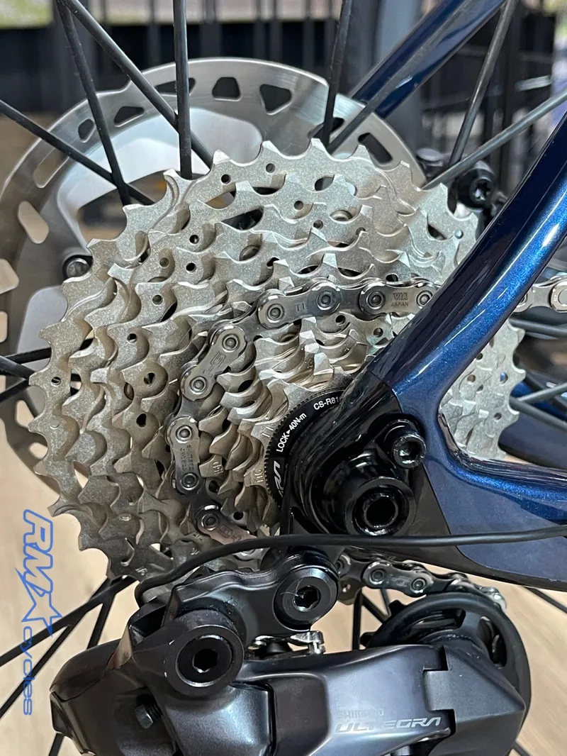 Pivot Vault Pro Ultegra Di2 Dark Blue Medium Gravel Race Bike Ex-demo-4