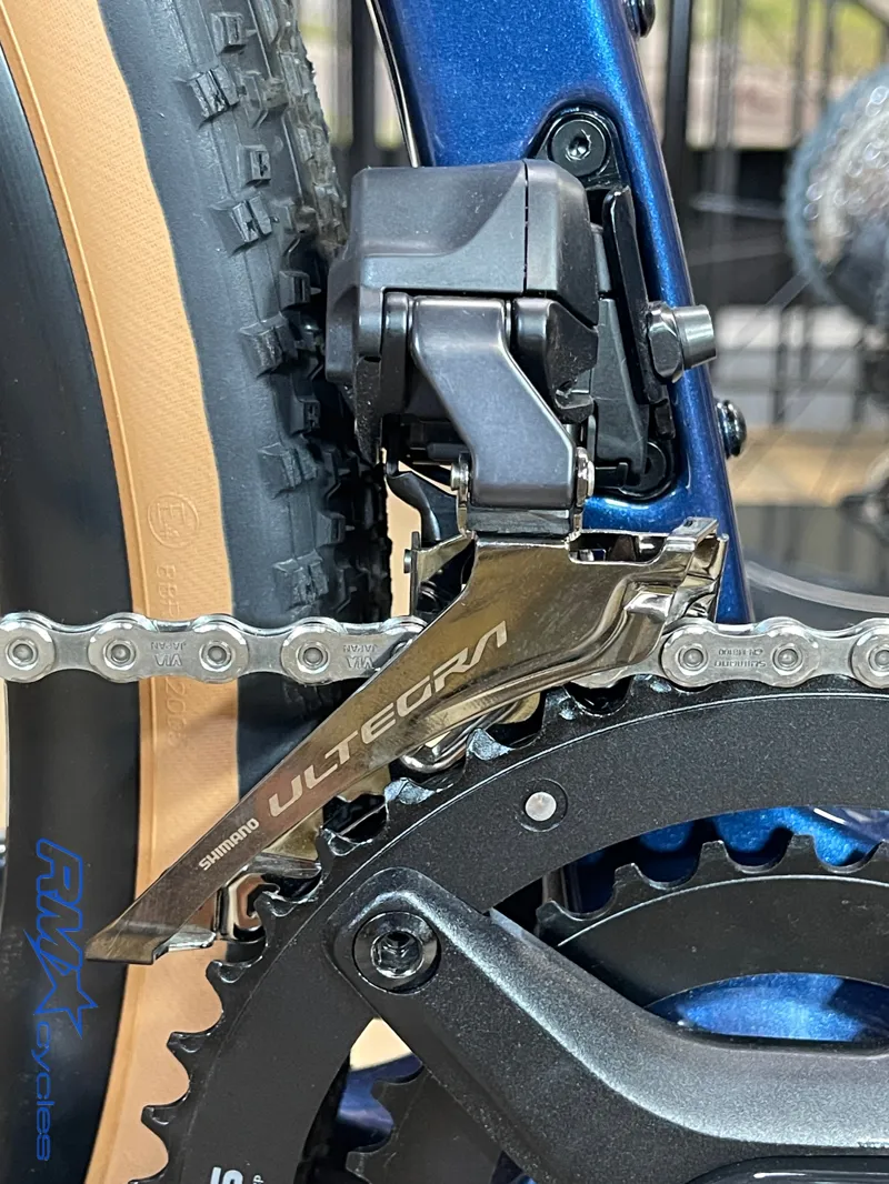 Pivot Vault Pro Ultegra Di2 Dark Blue Medium Gravel Race Bike Ex-demo-7
