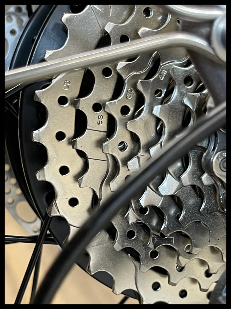 Cannondale Treadwell Neo 2 EQ 27.5 Unisex Hybrid  Grey Small 2023-2