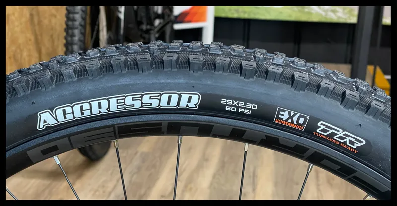 Yeti SB115 / Fox 34 Performance / Shimano XT XL Turquoise 2023-10