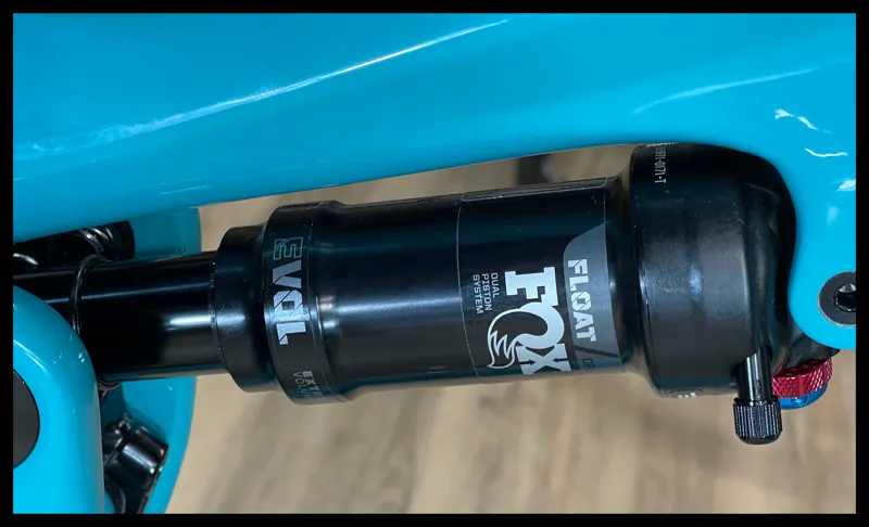 Yeti SB115 / Fox 34 Performance / Shimano XT XL Turquoise 2023-4