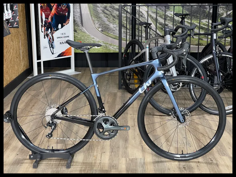 Liv Avail Advanced 3 Ice Age Carbon Small 2024 Ex-Display