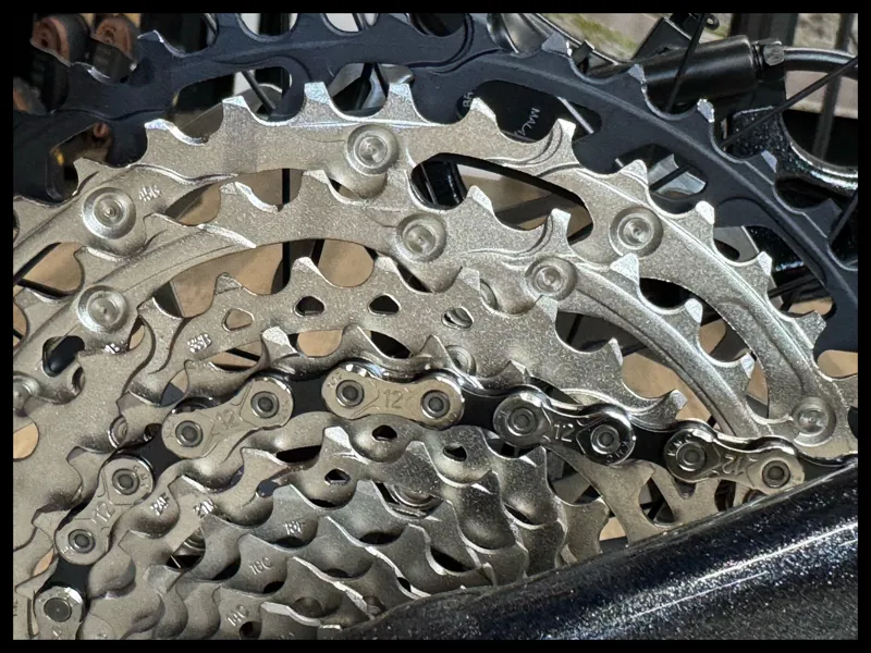 Liv Intrigue X 1 Small Black Diamond 2024-7