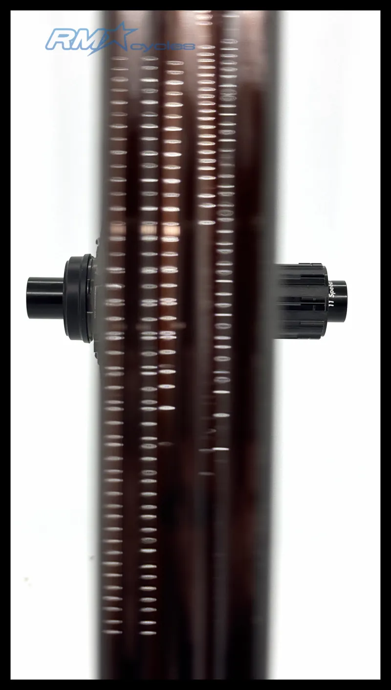 Cadex 36 Tubeless Disc Brake Rw- Shimano Rear 700c-4