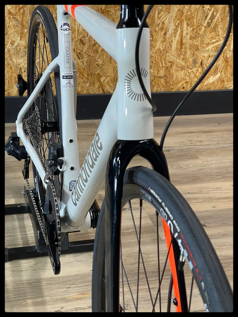 Cannondale Caad13 Rival AXS Disc Road Bike 54 cm Chalk 2024-1