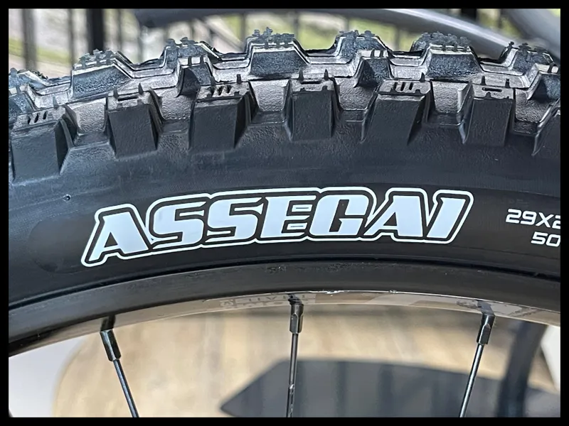 2024 Cannondale Moterra Neo Carbon 1 Impact Orange XL Approved Used-8