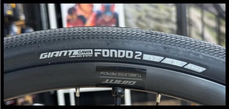 Giant Contend AR 2 Medium  Sandshell 2024-6