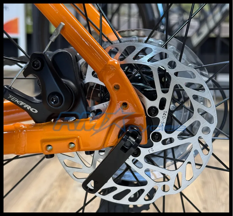 Giant Escape 3 Disc Medium Sandstorm 2024-8