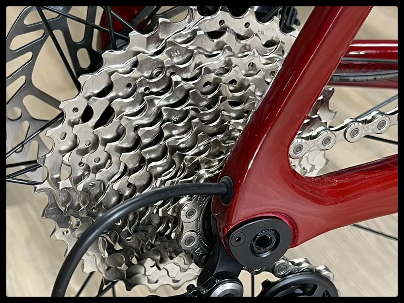 Giant Propel Advanced 2 Pure Red M-Large 2024-8