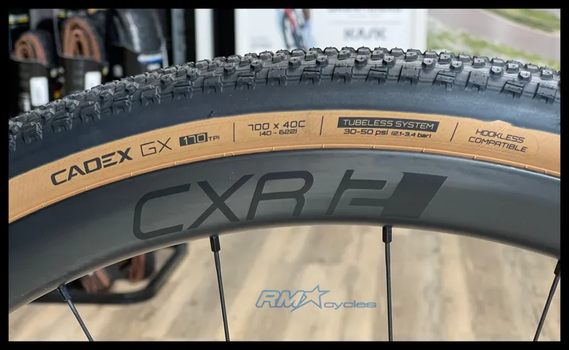 Giant Revolt Advanced 0 Medium Prismatic Haze 2024-10