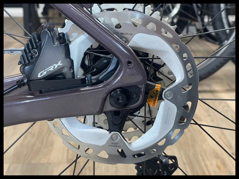 Revolt Advanced 0 ML Charcoal Plum 2024 Ex-Display-7