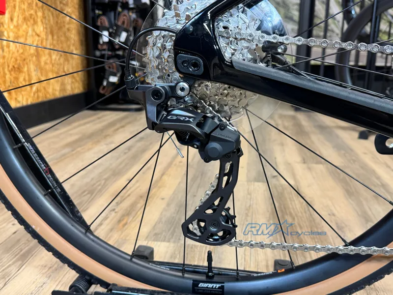 Gaint Revolt Advanced 2 Carbon-3