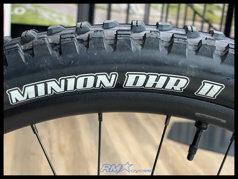 Giant Trance X SX Medium Golden Haze 2024 Ex-Display-11