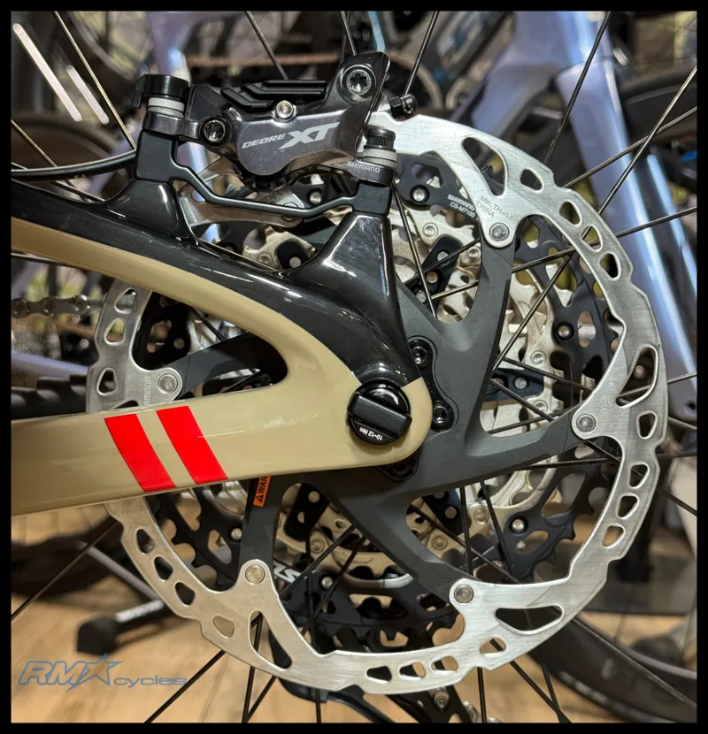 Intense Tracer 29 Pro Tan Medium 2024-8