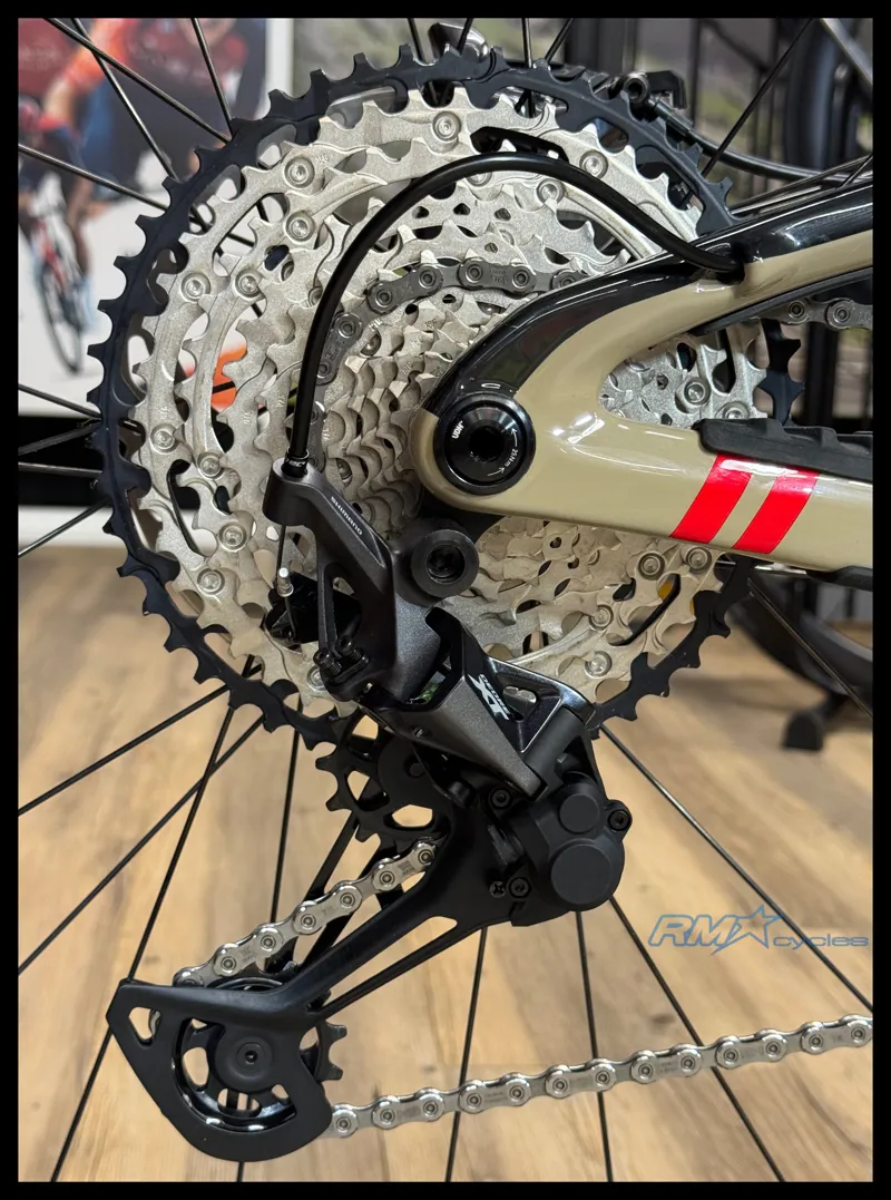 Intense Tracer 29 Pro Tan Medium 2024-6