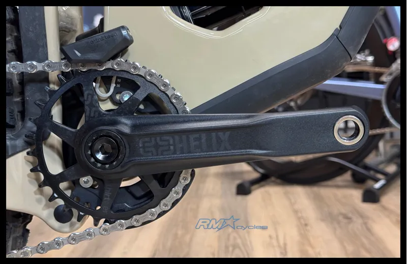 Intense Tracer 29 Pro Tan Medium 2024-7