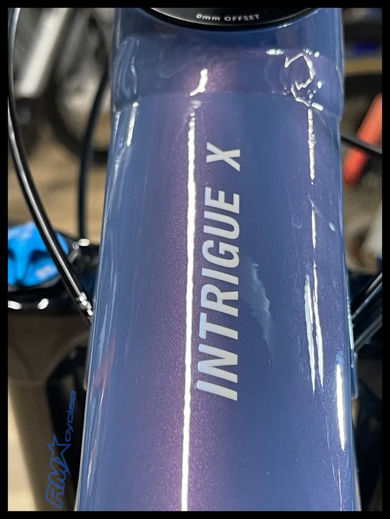 Liv Intrigue X 2 Small in Desert Dawn Ex-Display 2024-2