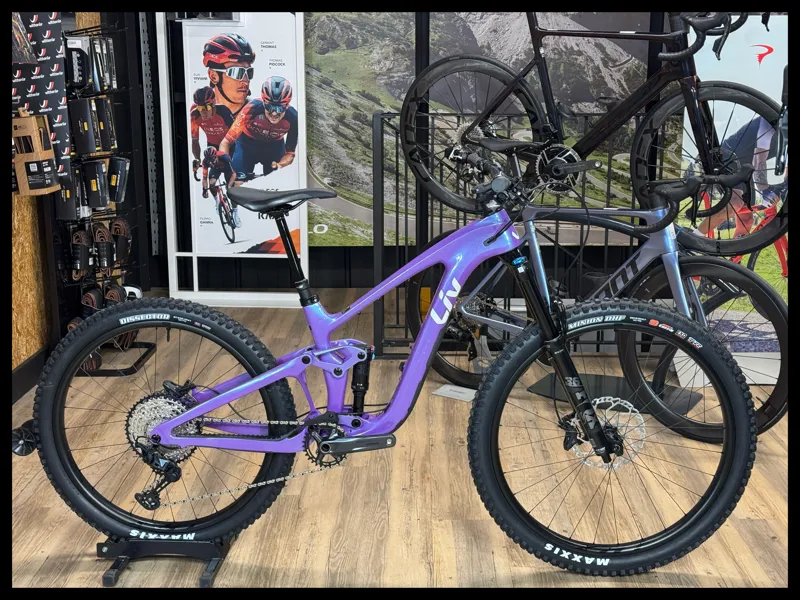 Liv Intrigue X Advanced 2 Small Digital Blurple 2024