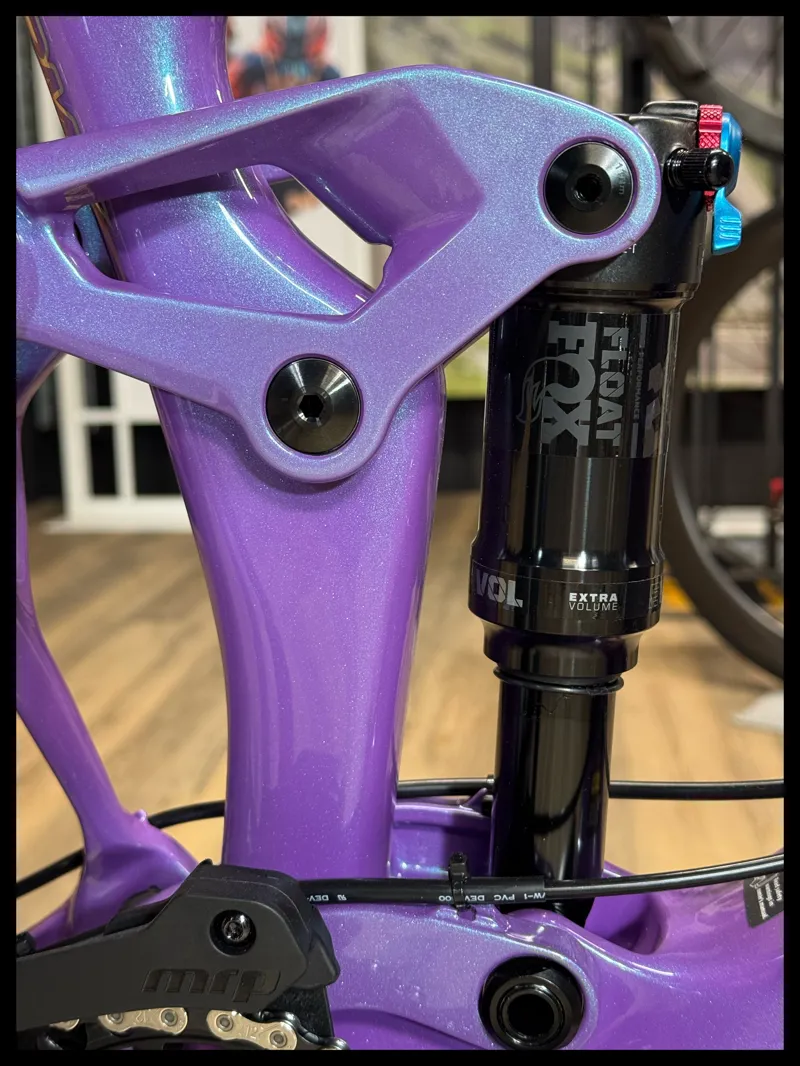 Liv Intrigue X Advanced 2 Small Digital Blurple 2024-7