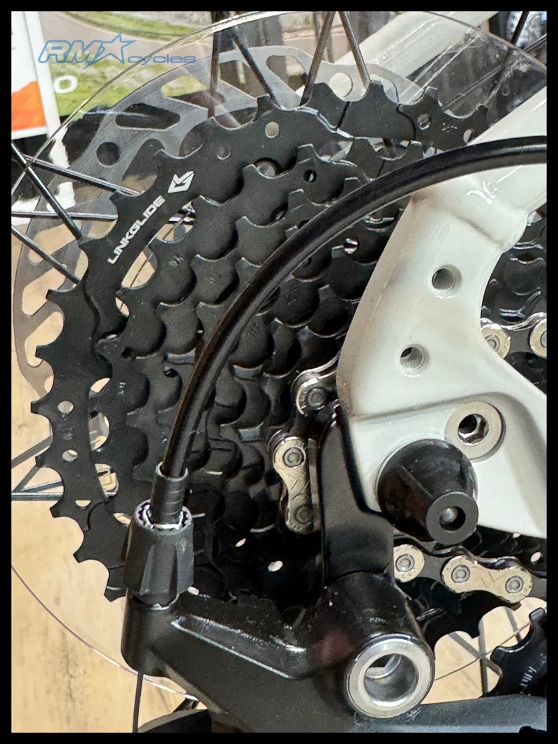 Liv Rove 3 Gravel Bike in Pulp Gray-6