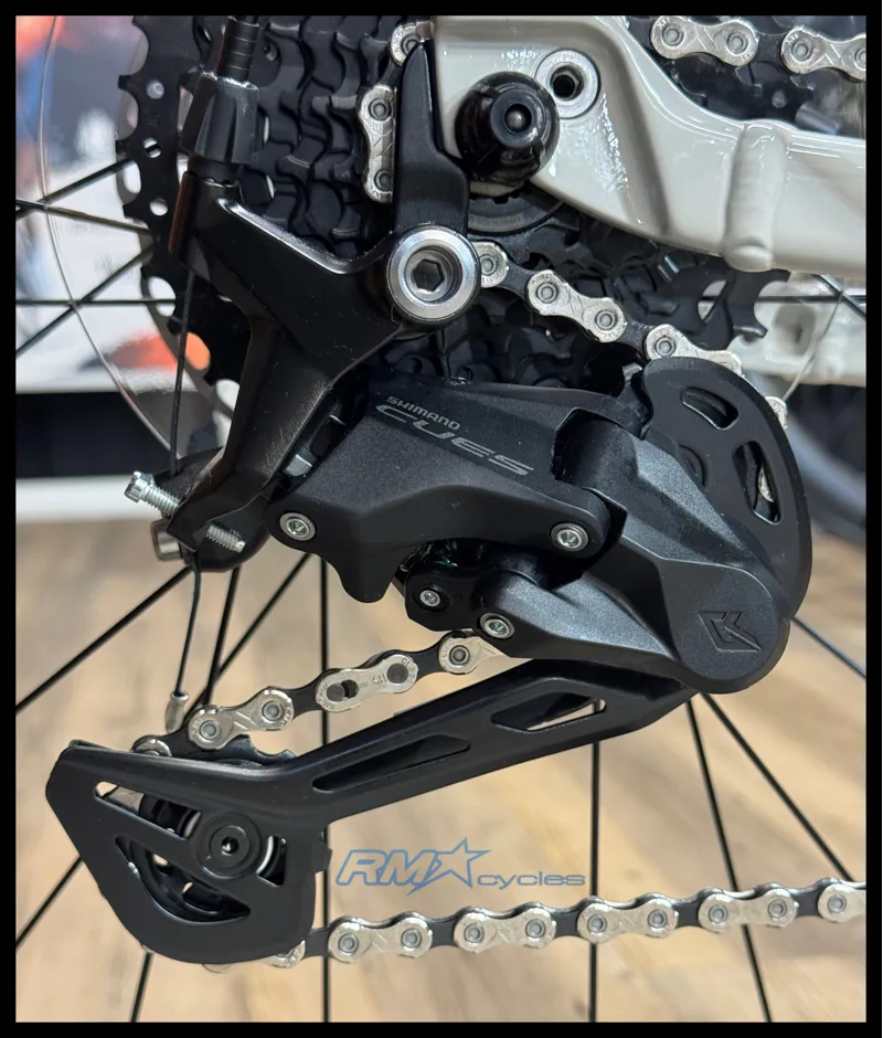 Liv Rove 3 Gravel Bike in Pulp Gray-5