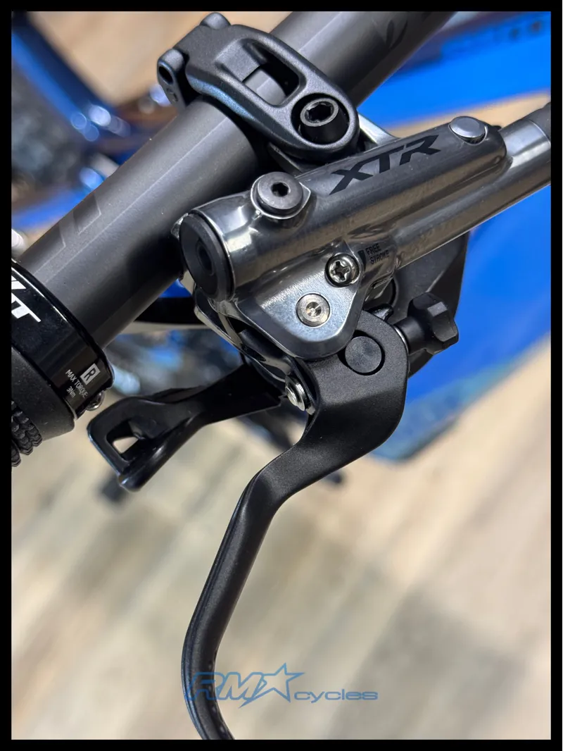 Pivot Cycles Shuttle LT Team XTR Large Bass Boat Tri Tone 2024-9