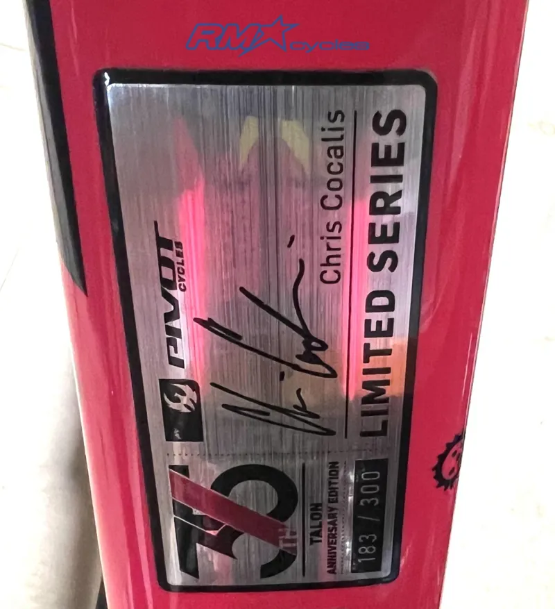 Pivot Switchblade V6 29 Team 35th Anniversary Edition 2024 Pink Talon-2
