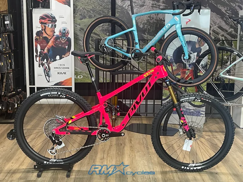 Pivot Switchblade V6 29 Team 35th Anniversary Edition 2024 Pink Talon